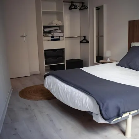 New- Hyper-centre, Proche Commerces 公寓 *