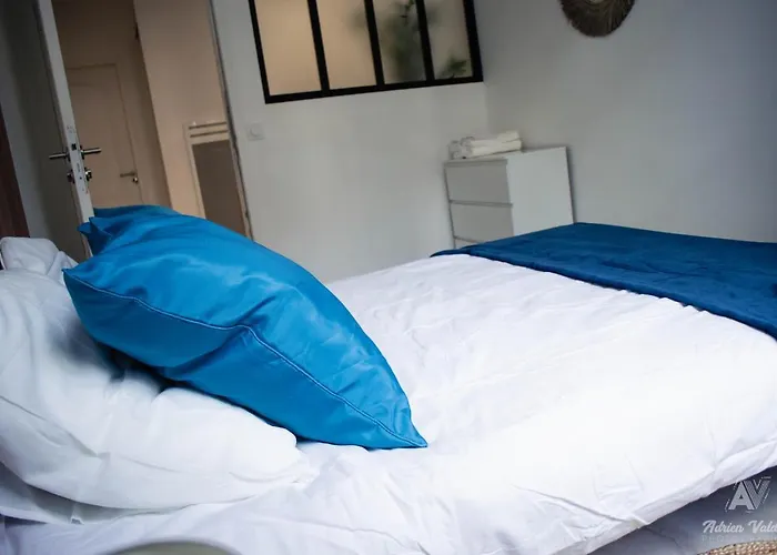 New- Hyper-centre, Proche Commerces 아파트